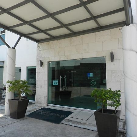 Hotel Santo Domingo Express Villahermosa Eksteriør bilde