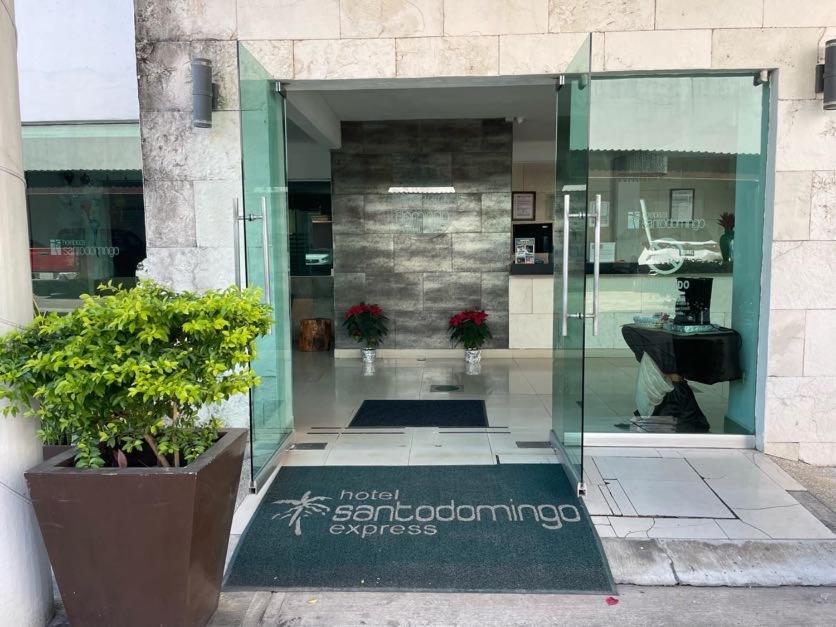 Hotel Santo Domingo Express Villahermosa Eksteriør bilde