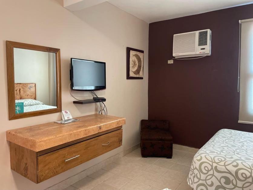 Hotel Santo Domingo Express Villahermosa Eksteriør bilde